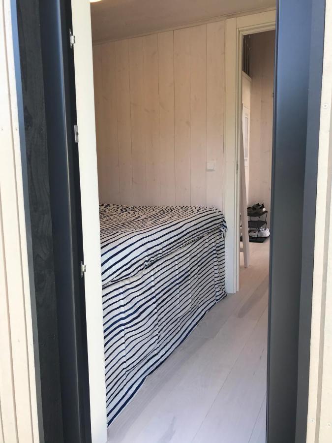 Hytte Med Sjoutsikt Og 20 Min Fra Dyreparken Grimstad  Buitenkant foto